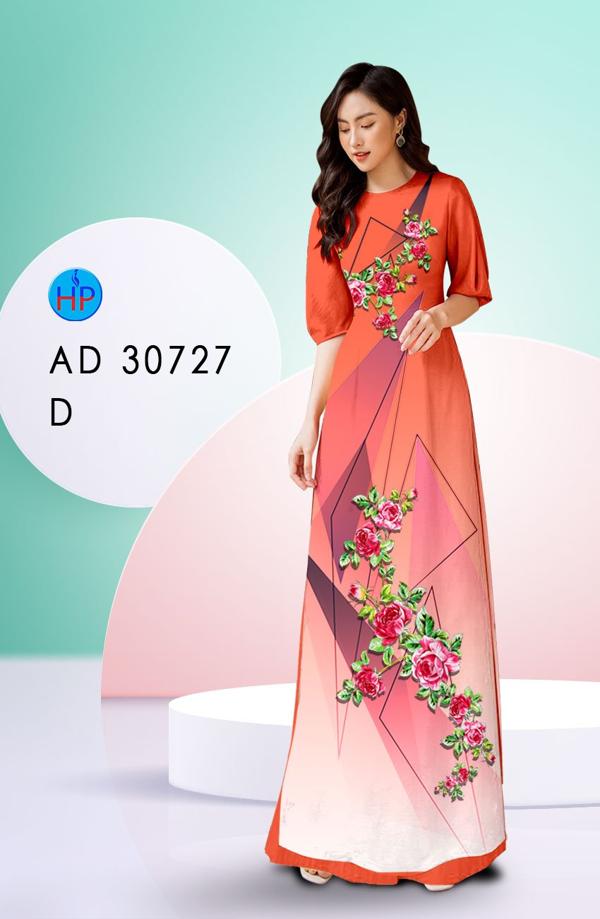 1619232187 vai ao dai vua ra mat%20(3)